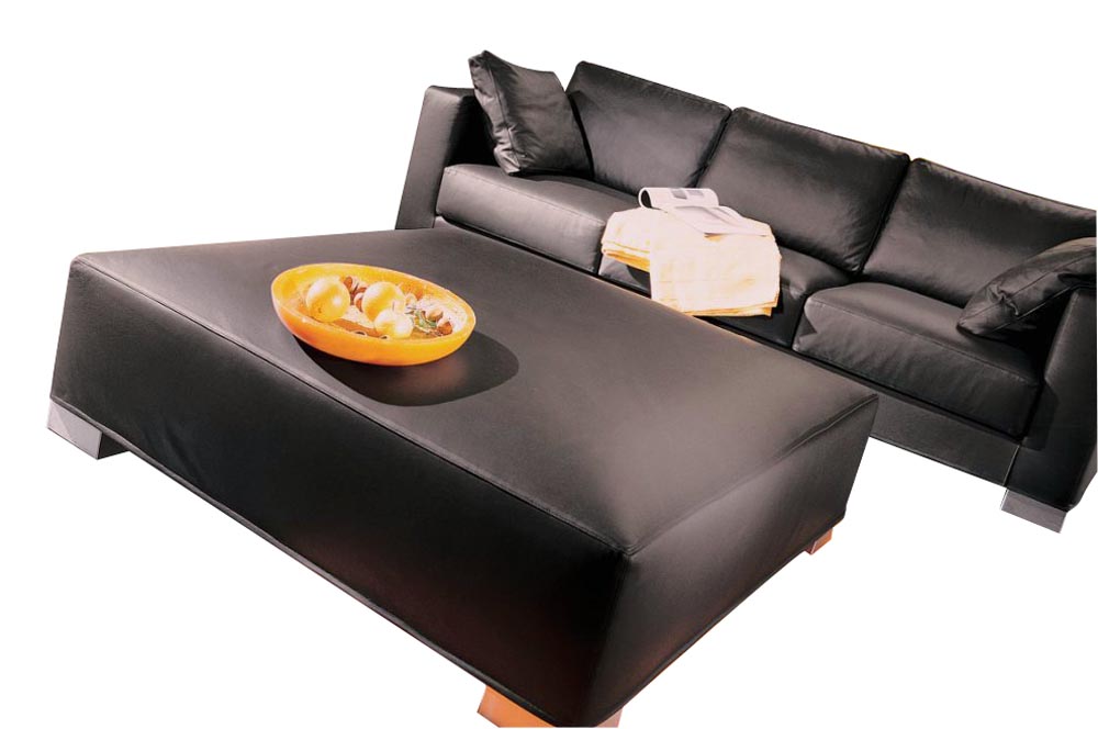 Manhattan pouff